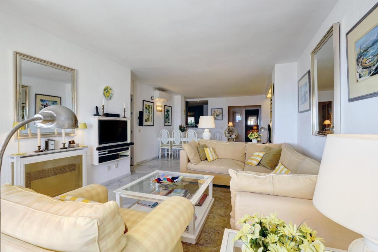 Apartment - Car Included เอสเตโปนา ภายนอก รูปภาพ